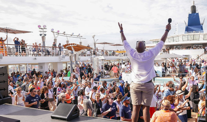 THE SMOOTH JAZZ CRUISE  DAYTIME ENTERTAINMENT